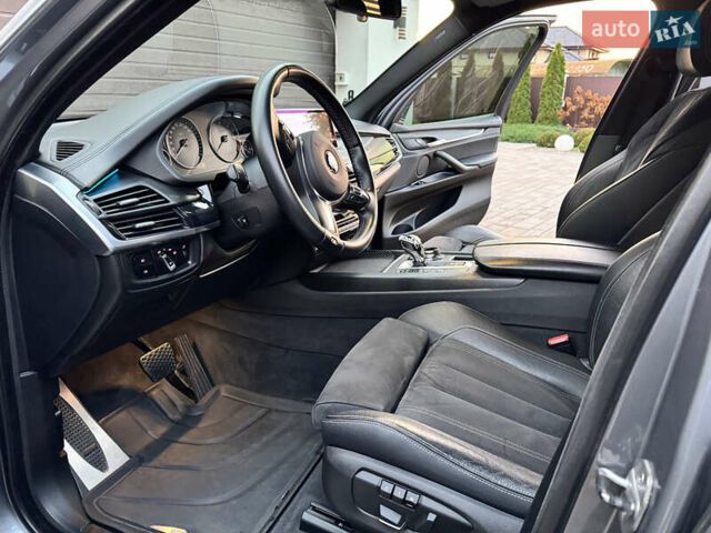 Сірий БМВ Х5, об'ємом двигуна 2.99 л та пробігом 195 тис. км за 33700 $, фото 6 на Automoto.ua