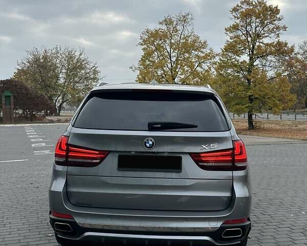 Серый БМВ Х5, объемом двигателя 2.98 л и пробегом 164 тыс. км за 25500 $, фото 19 на Automoto.ua
