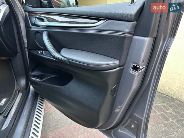 Серый БМВ Х5, объемом двигателя 2.98 л и пробегом 218 тыс. км за 20500 $, фото 52 на Automoto.ua