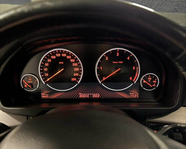 Сірий БМВ Х5, об'ємом двигуна 2.99 л та пробігом 302 тис. км за 27500 $, фото 18 на Automoto.ua