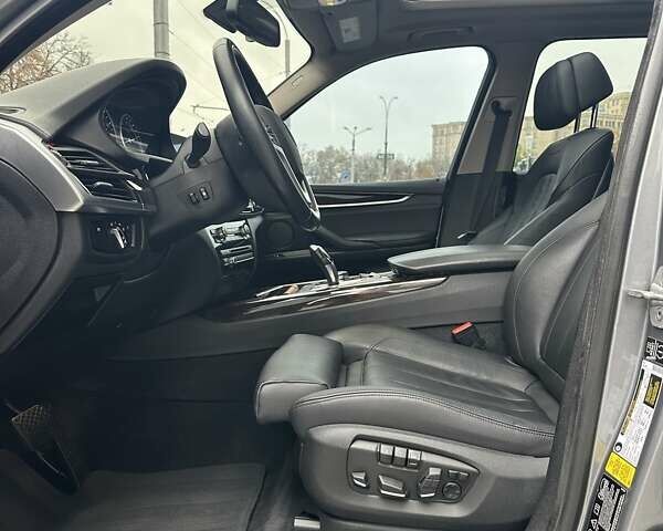 Серый БМВ Х5, объемом двигателя 2.98 л и пробегом 164 тыс. км за 25500 $, фото 82 на Automoto.ua