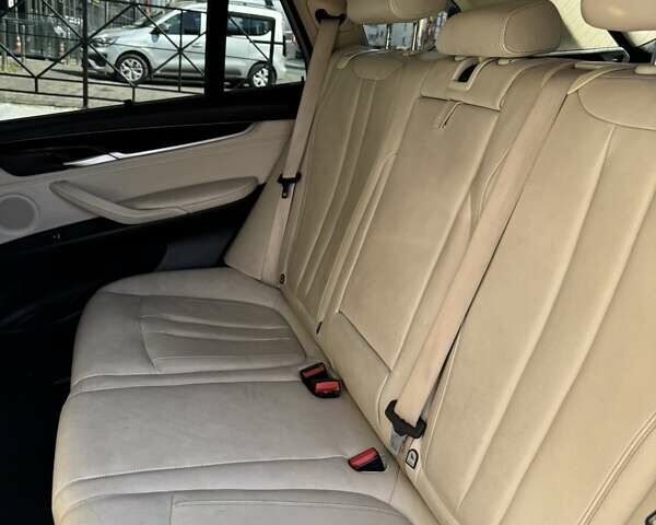 Сірий БМВ Х5, об'ємом двигуна 3 л та пробігом 125 тис. км за 20500 $, фото 5 на Automoto.ua