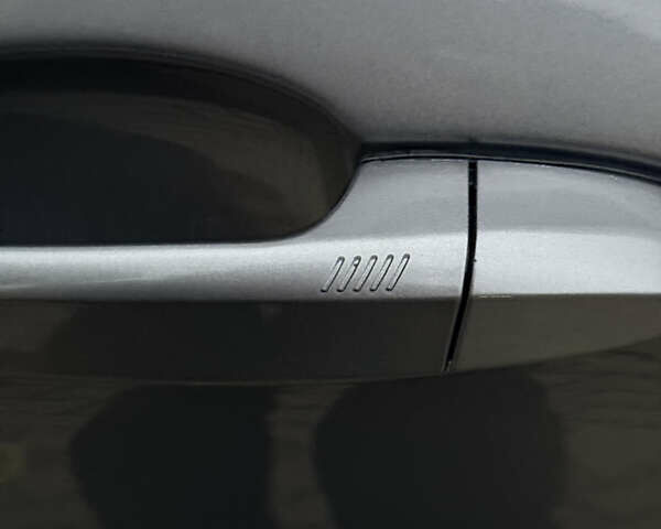 Серый БМВ Х5, объемом двигателя 2.99 л и пробегом 295 тыс. км за 24500 $, фото 17 на Automoto.ua