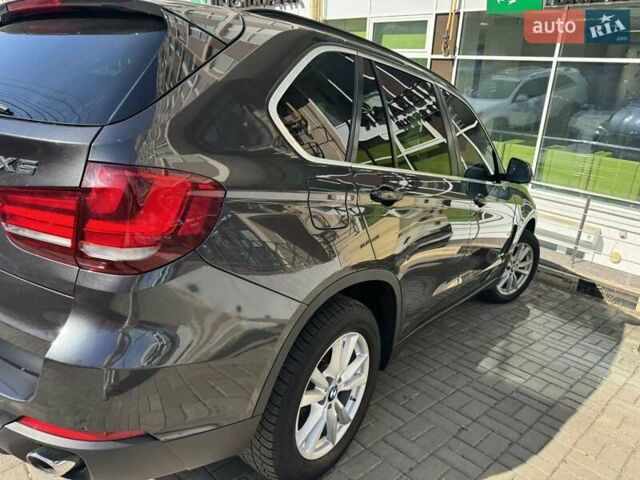 Сірий БМВ Х5, об'ємом двигуна 3 л та пробігом 125 тис. км за 20500 $, фото 3 на Automoto.ua