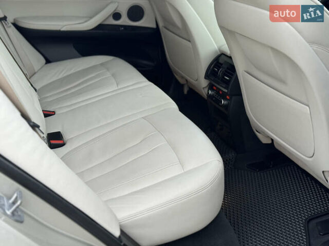 Серый БМВ Х5, объемом двигателя 2.99 л и пробегом 177 тыс. км за 29500 $, фото 19 на Automoto.ua