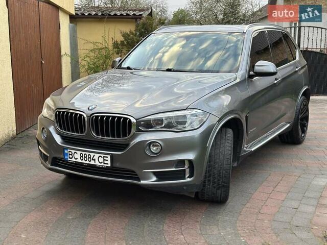 Серый БМВ Х5, объемом двигателя 2.98 л и пробегом 218 тыс. км за 20500 $, фото 5 на Automoto.ua