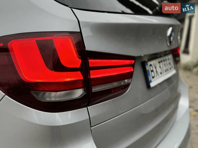 Серый БМВ Х5, объемом двигателя 2.98 л и пробегом 160 тыс. км за 21500 $, фото 12 на Automoto.ua