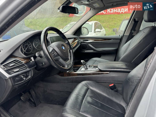 Сірий БМВ Х5, об'ємом двигуна 3 л та пробігом 240 тис. км за 15400 $, фото 12 на Automoto.ua