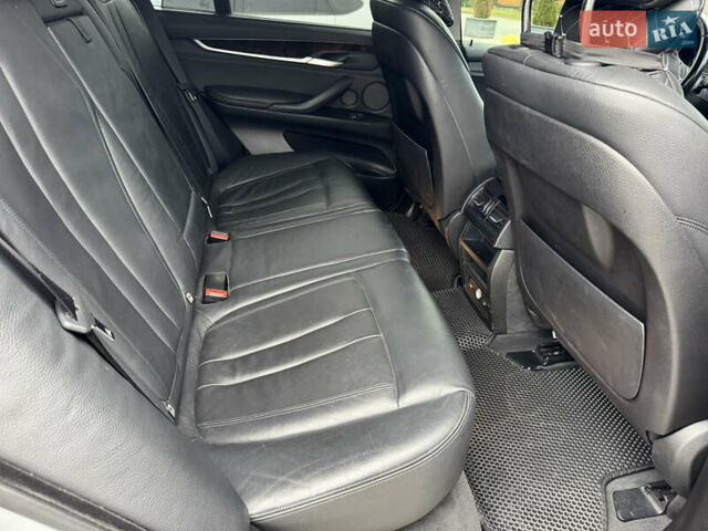Серый БМВ Х5, объемом двигателя 2.98 л и пробегом 226 тыс. км за 18500 $, фото 22 на Automoto.ua