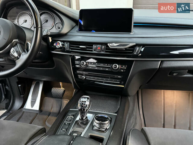 Сірий БМВ Х5, об'ємом двигуна 2.99 л та пробігом 195 тис. км за 33700 $, фото 16 на Automoto.ua
