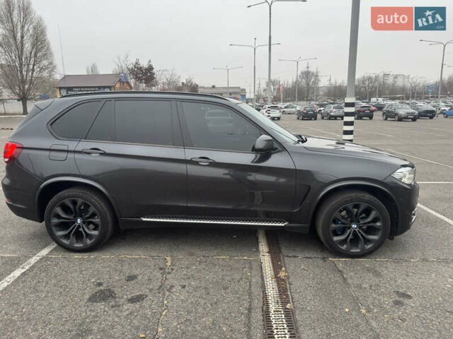 Сірий БМВ Х5, об'ємом двигуна 2.99 л та пробігом 257 тис. км за 30500 $, фото 2 на Automoto.ua