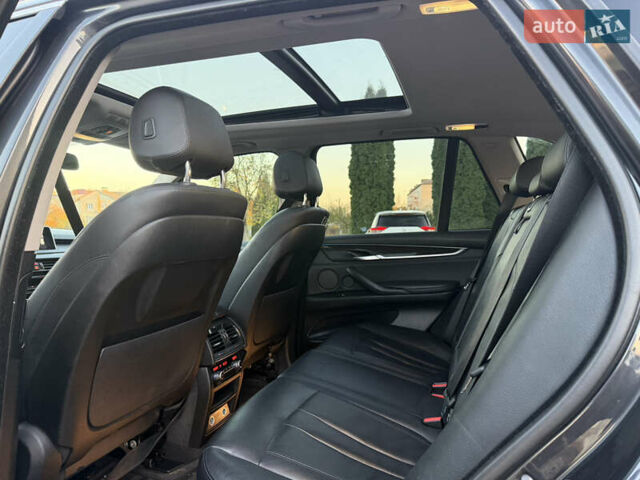 Серый БМВ Х5, объемом двигателя 2.98 л и пробегом 264 тыс. км за 18500 $, фото 15 на Automoto.ua