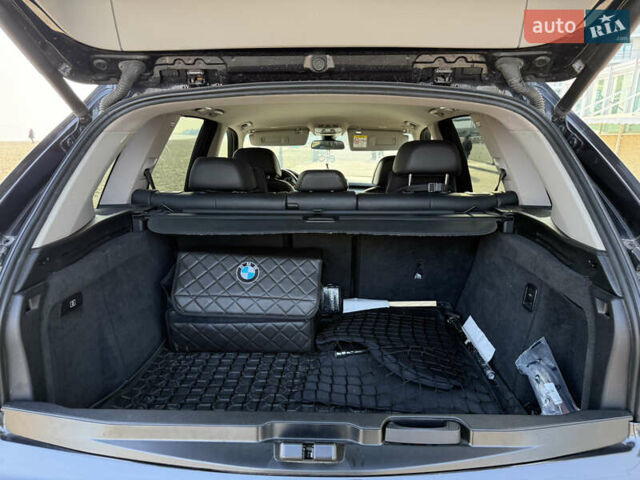 Сірий БМВ Х5, об'ємом двигуна 2 л та пробігом 180 тис. км за 25800 $, фото 37 на Automoto.ua