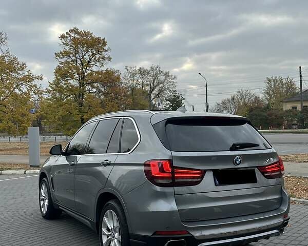 Серый БМВ Х5, объемом двигателя 2.98 л и пробегом 164 тыс. км за 25500 $, фото 18 на Automoto.ua