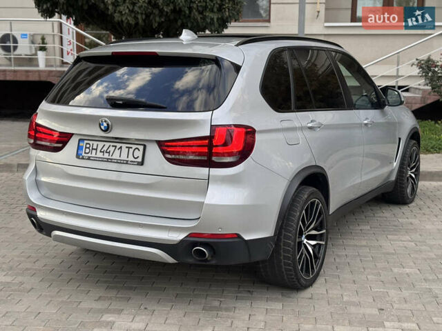 Серый БМВ Х5, объемом двигателя 3 л и пробегом 161 тыс. км за 21990 $, фото 44 на Automoto.ua