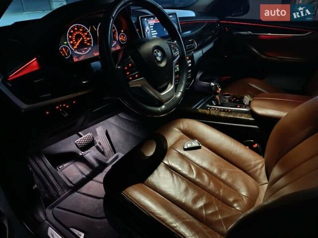 Серый БМВ Х5, объемом двигателя 2.99 л и пробегом 295 тыс. км за 19700 $, фото 30 на Automoto.ua