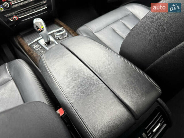 Серый БМВ Х5, объемом двигателя 2.98 л и пробегом 160 тыс. км за 21500 $, фото 34 на Automoto.ua