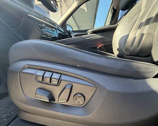 БМВ Х5 2014 в Днепре (Днепропетровске) на Automoto.ua Серый БМВ Х5, объемом двигателя 2.98 л и пробегом 143 тыс. км за 27200 $, фото 14 на Automoto.ua