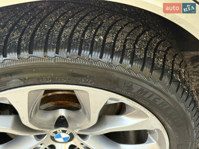 Сірий БМВ Х5, об'ємом двигуна 2.99 л та пробігом 217 тис. км за 34300 $, фото 12 на Automoto.ua