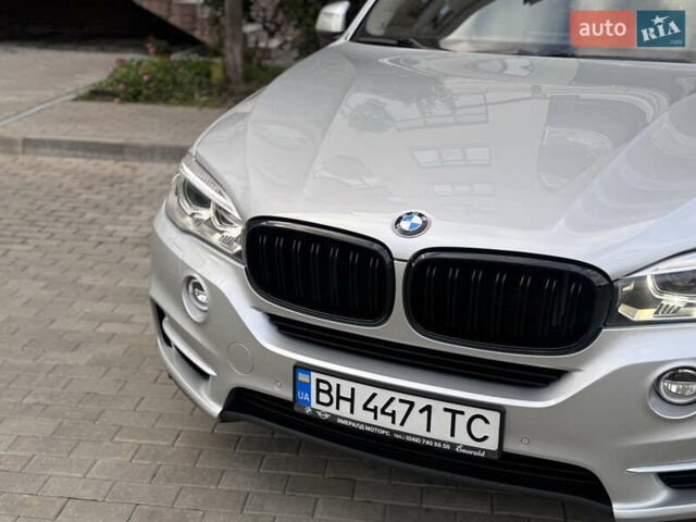 Серый БМВ Х5, объемом двигателя 3 л и пробегом 161 тыс. км за 21990 $, фото 15 на Automoto.ua