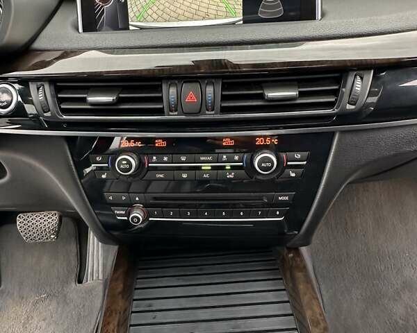 Серый БМВ Х5, объемом двигателя 2.98 л и пробегом 164 тыс. км за 25500 $, фото 45 на Automoto.ua