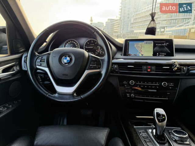 Сірий БМВ Х5, об'ємом двигуна 2 л та пробігом 180 тис. км за 25800 $, фото 36 на Automoto.ua
