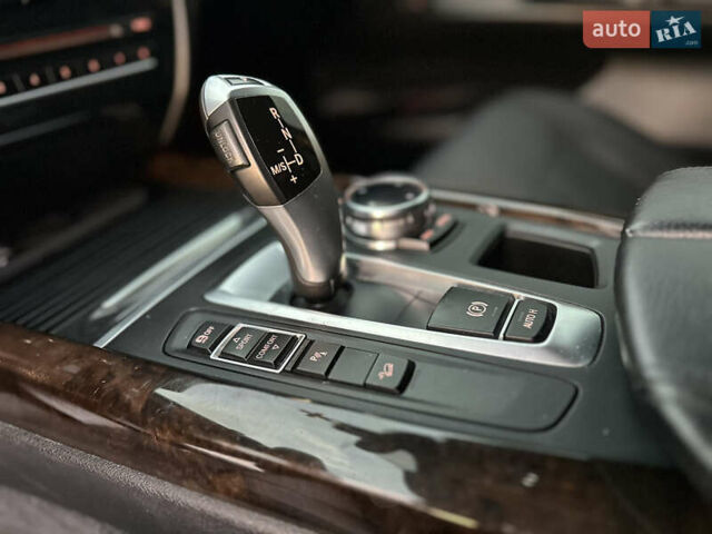 Серый БМВ Х5, объемом двигателя 0 л и пробегом 160 тыс. км за 23500 $, фото 55 на Automoto.ua