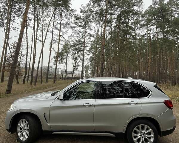 Серый БМВ Х5, объемом двигателя 2.99 л и пробегом 186 тыс. км за 25700 $, фото 3 на Automoto.ua
