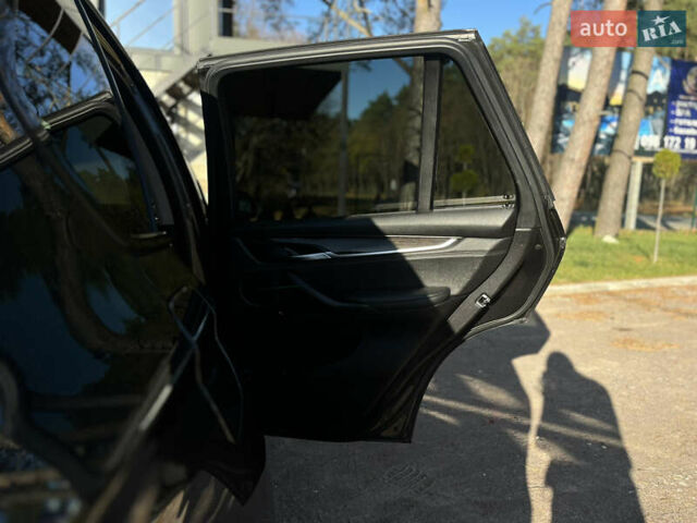 Серый БМВ Х5, объемом двигателя 2.98 л и пробегом 142 тыс. км за 20900 $, фото 12 на Automoto.ua