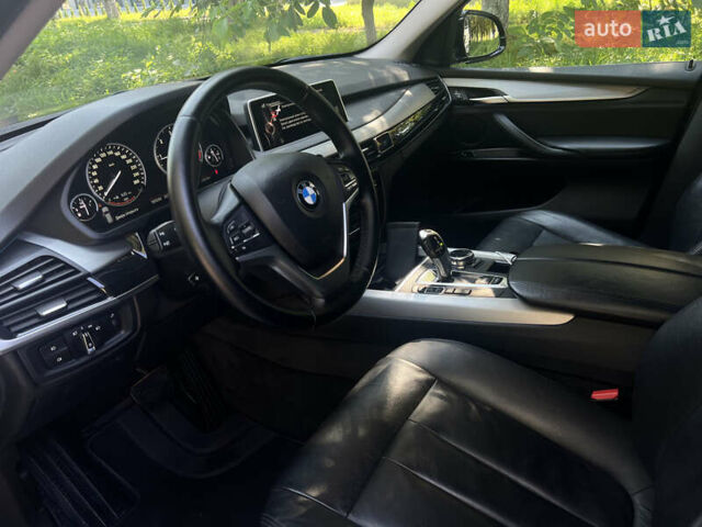 Сірий БМВ Х5, об'ємом двигуна 2 л та пробігом 196 тис. км за 26500 $, фото 7 на Automoto.ua