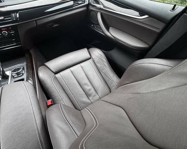 Серый БМВ Х5, объемом двигателя 2.99 л и пробегом 212 тыс. км за 32999 $, фото 64 на Automoto.ua