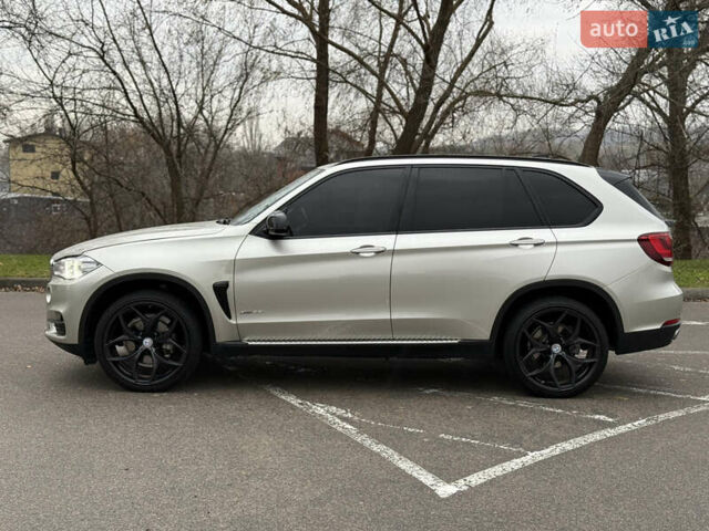 Серый БМВ Х5, объемом двигателя 3 л и пробегом 240 тыс. км за 19900 $, фото 10 на Automoto.ua