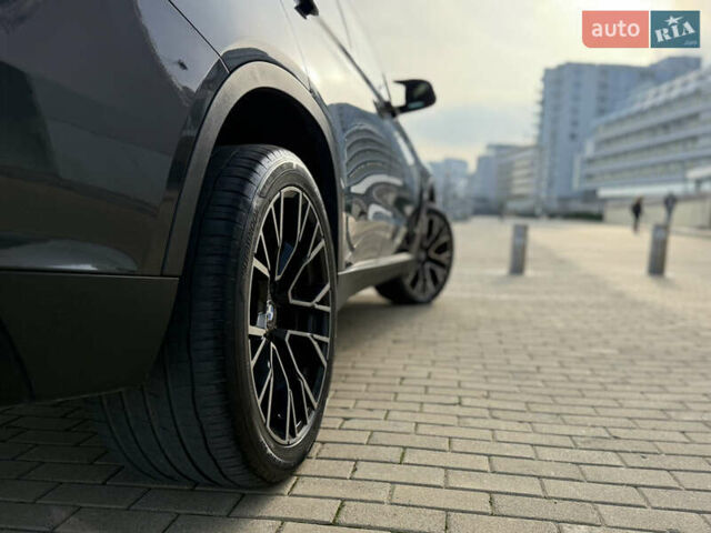 Сірий БМВ Х5, об'ємом двигуна 2 л та пробігом 180 тис. км за 25800 $, фото 17 на Automoto.ua