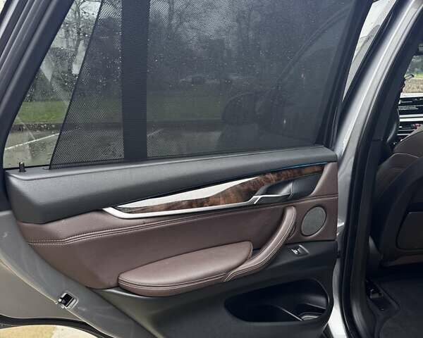 Серый БМВ Х5, объемом двигателя 2.99 л и пробегом 212 тыс. км за 32999 $, фото 63 на Automoto.ua