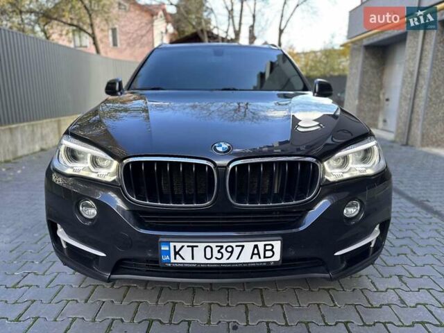 Серый БМВ Х5, объемом двигателя 2 л и пробегом 271 тыс. км за 21950 $, фото 3 на Automoto.ua