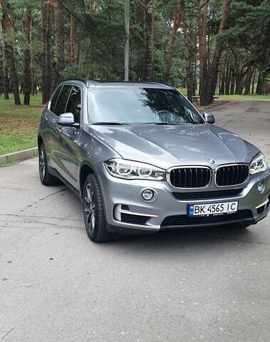 Серый БМВ Х5, объемом двигателя 2.99 л и пробегом 195 тыс. км за 32000 $, фото 10 на Automoto.ua