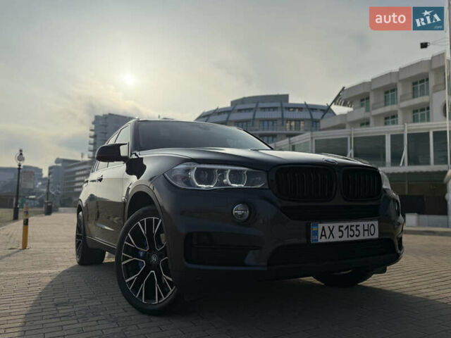 Сірий БМВ Х5, об'ємом двигуна 2 л та пробігом 180 тис. км за 25800 $, фото 9 на Automoto.ua
