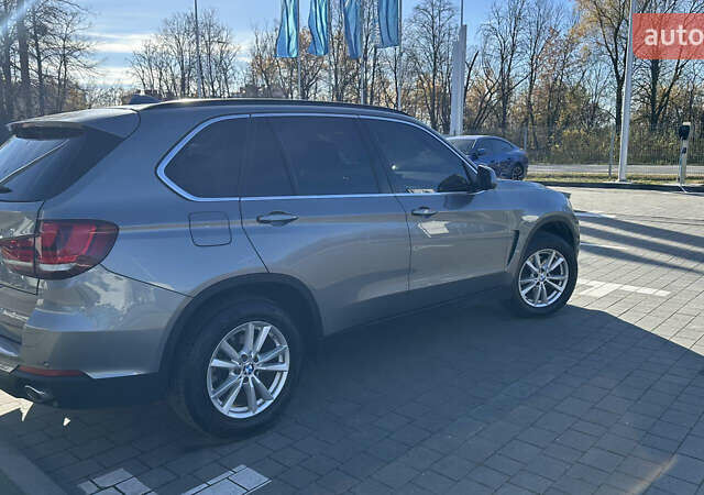 Серый БМВ Х5, объемом двигателя 2.99 л и пробегом 230 тыс. км за 28900 $, фото 3 на Automoto.ua