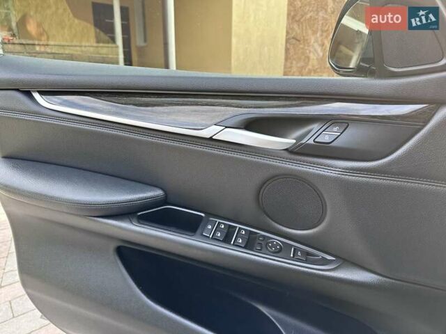 Серый БМВ Х5, объемом двигателя 2.98 л и пробегом 218 тыс. км за 20500 $, фото 40 на Automoto.ua