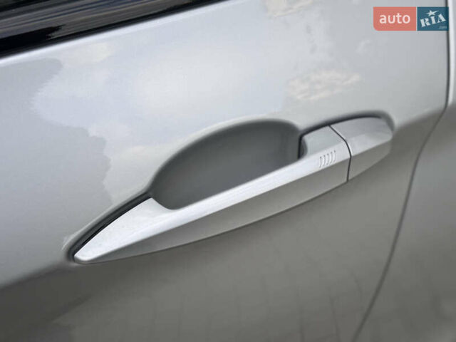 Серый БМВ Х5, объемом двигателя 3 л и пробегом 161 тыс. км за 21990 $, фото 33 на Automoto.ua