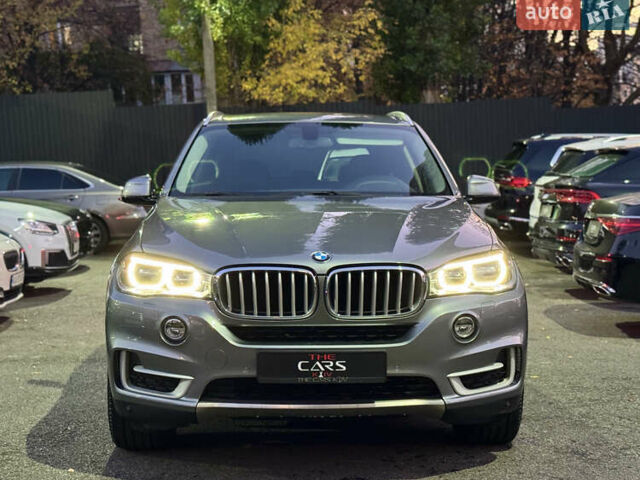 Серый БМВ Х5, объемом двигателя 2.99 л и пробегом 103 тыс. км за 32900 $, фото 1 на Automoto.ua