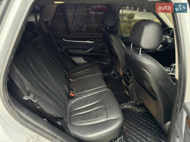 Серый БМВ Х5, объемом двигателя 3 л и пробегом 197 тыс. км за 23499 $, фото 47 на Automoto.ua