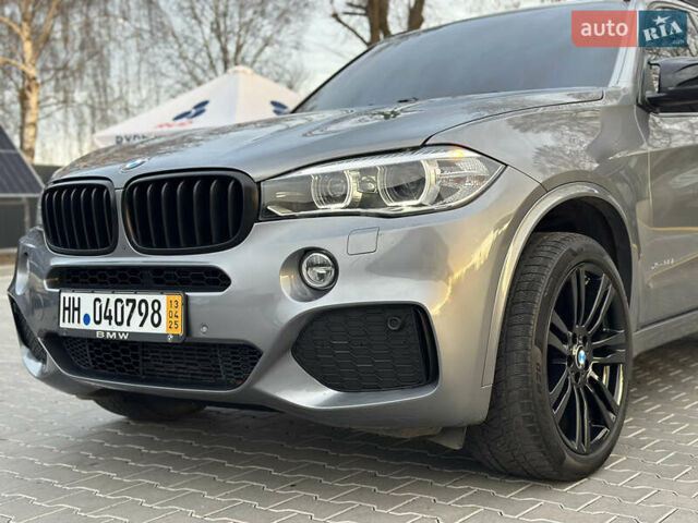 Серый БМВ Х5, объемом двигателя 0 л и пробегом 160 тыс. км за 23500 $, фото 7 на Automoto.ua