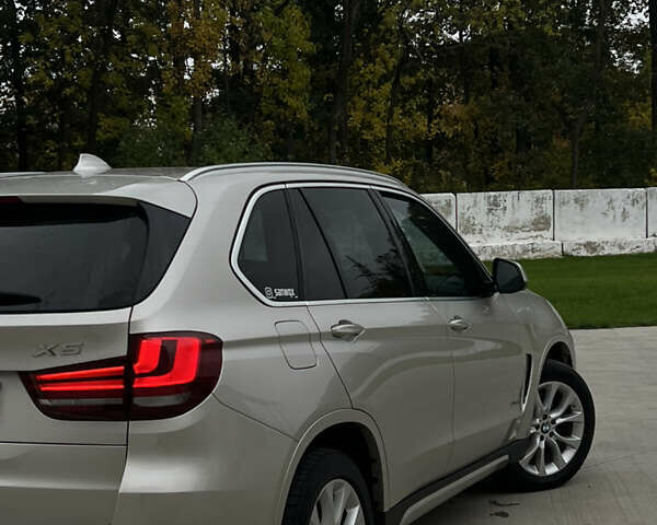Сірий БМВ Х5, об'ємом двигуна 3 л та пробігом 220 тис. км за 19800 $, фото 6 на Automoto.ua