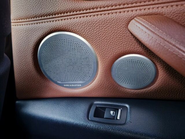 Серый БМВ Х5, объемом двигателя 3 л и пробегом 130 тыс. км за 36900 $, фото 12 на Automoto.ua