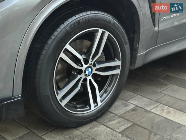 Сірий БМВ Х5, об'ємом двигуна 2.99 л та пробігом 195 тис. км за 33700 $, фото 28 на Automoto.ua