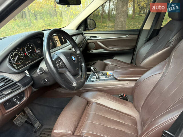 Сірий БМВ Х5, об'ємом двигуна 2.99 л та пробігом 217 тис. км за 34300 $, фото 3 на Automoto.ua