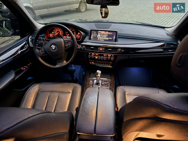 Серый БМВ Х5, объемом двигателя 2.99 л и пробегом 295 тыс. км за 24500 $, фото 21 на Automoto.ua