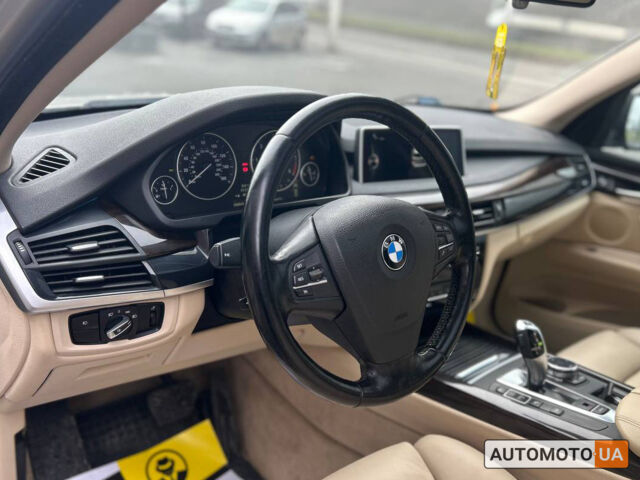 Серый БМВ Х5, объемом двигателя 3 л и пробегом 270 тыс. км за 28500 $, фото 7 на Automoto.ua