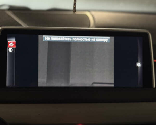 Сірий БМВ Х5, об'ємом двигуна 2.99 л та пробігом 302 тис. км за 27500 $, фото 29 на Automoto.ua